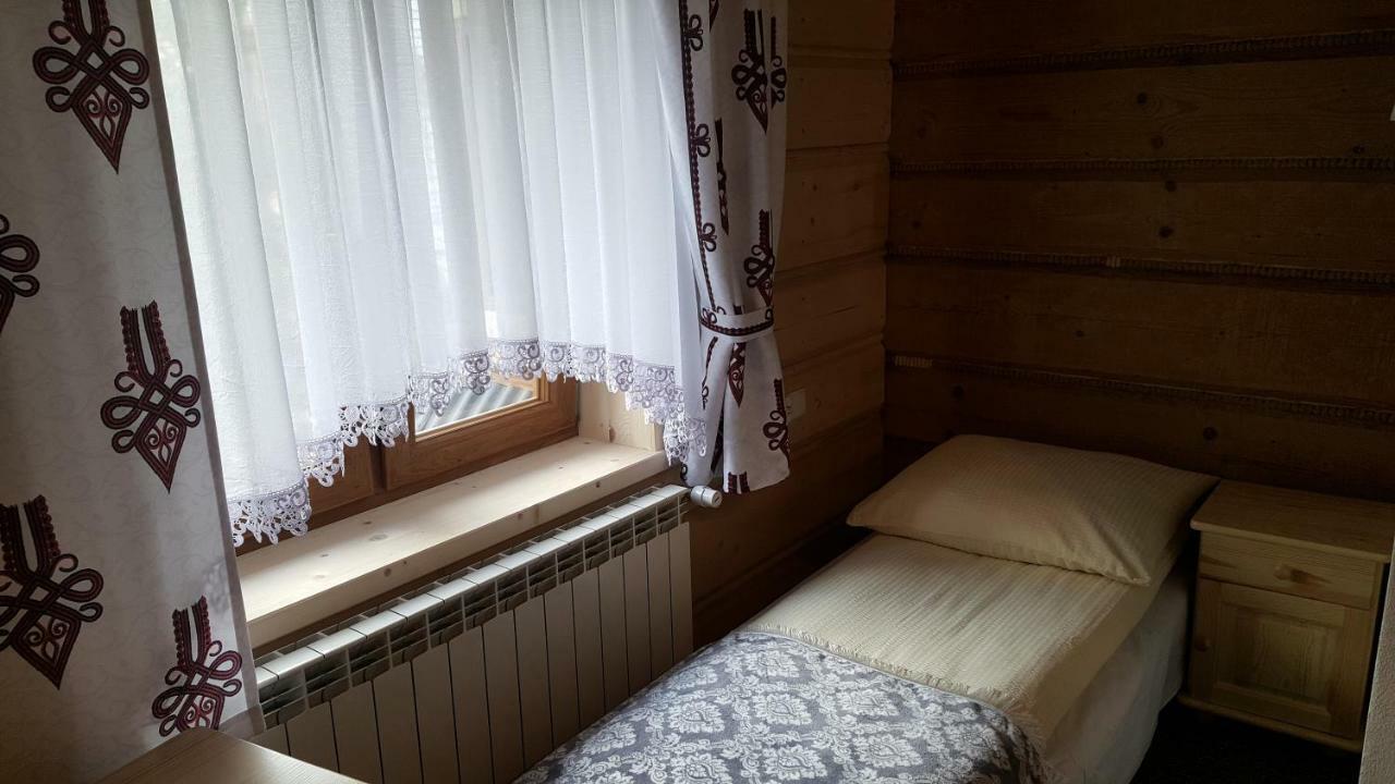 Ciche Małe Pokoje Goscinne Pod Limbami מראה חיצוני תמונה
